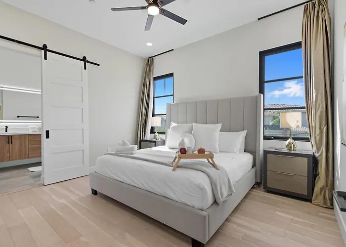 Papago Townhouse-rooftop Deck-old Town